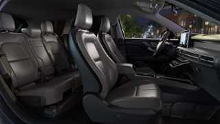 2026 Lincoln Lincoln Corsair® Internal Image 1